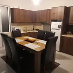 Meteora View كالامباكا